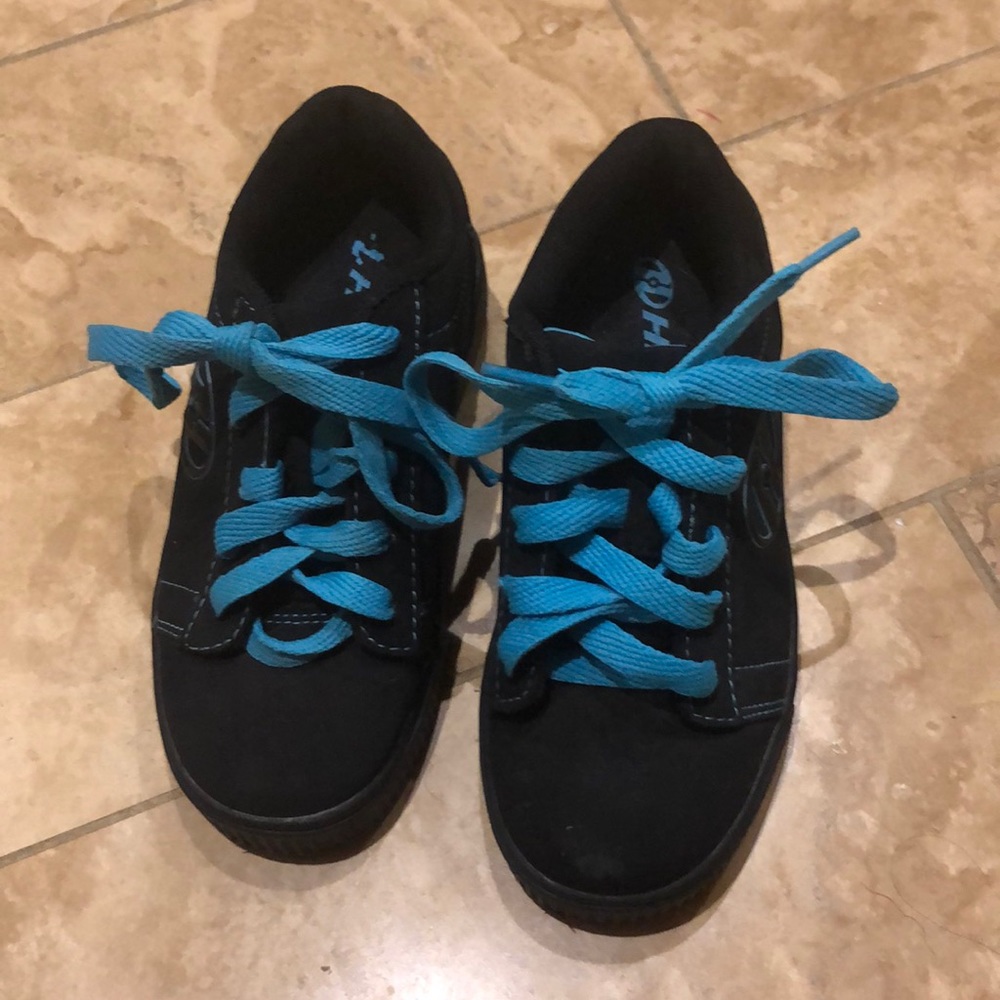 HEELYS